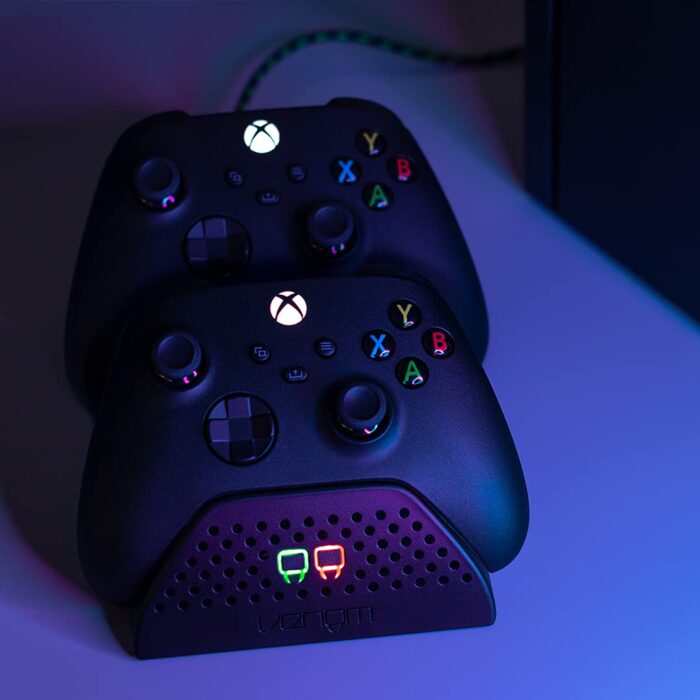 Venom Twin Charging Dock with 2 x Rechargeable Battery Packs