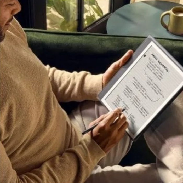 Amazon Kindle Scribe (2024) – 16 Go – Gris avec Stylet Premium